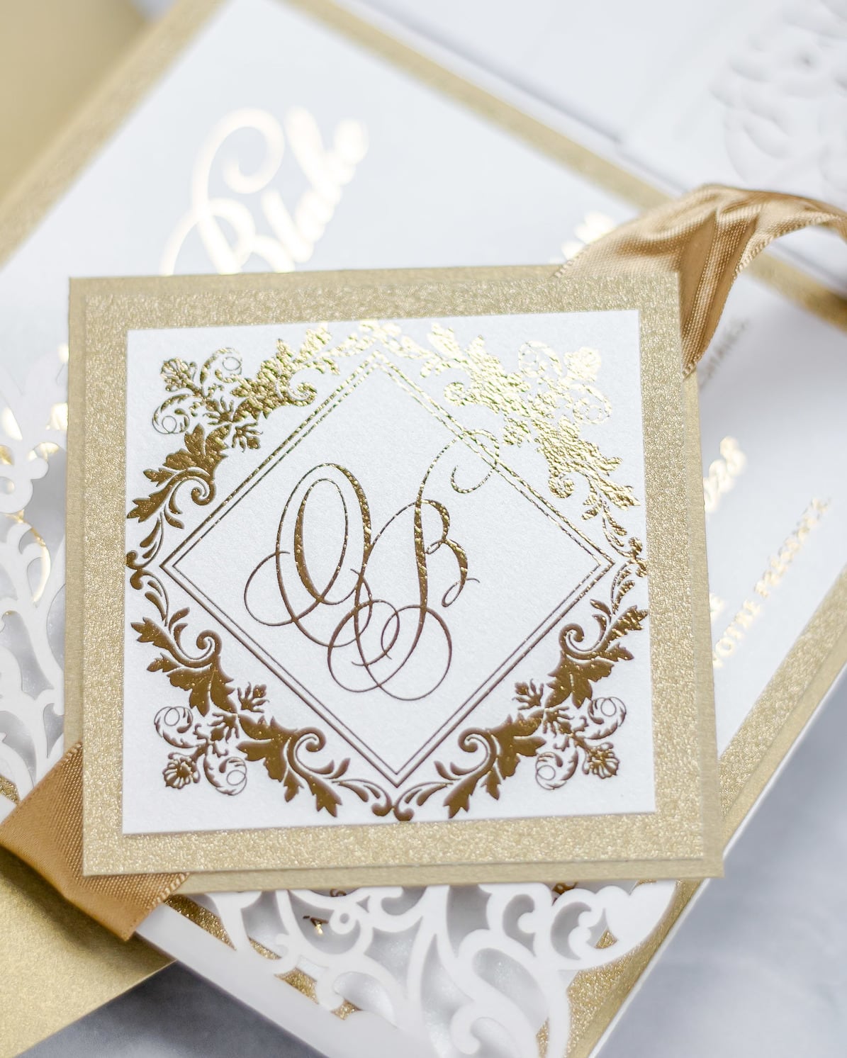 "Alexia" - Faire-part de mariage laser cut élégant et romantique avec dorure or - Wedding stationery - Création Luxe Carterie Studio