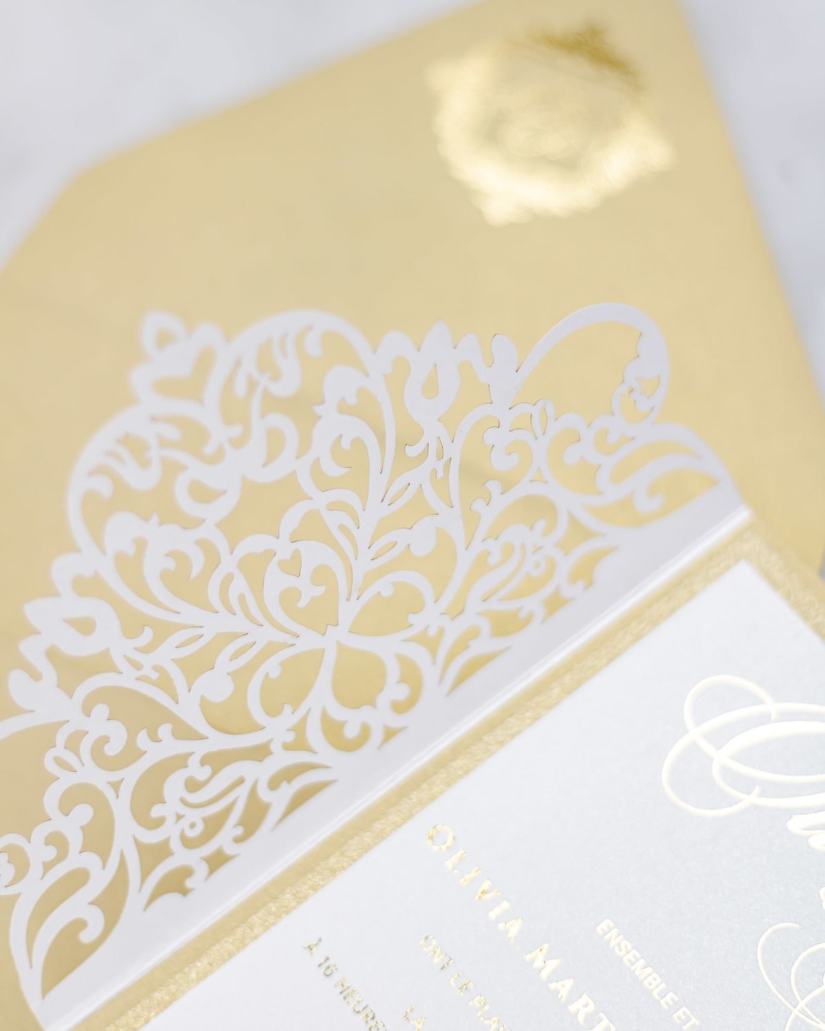 "Alexia" - Faire-part de mariage laser cut élégant et romantique avec dorure or - Wedding stationery - Création Luxe Carterie Studio