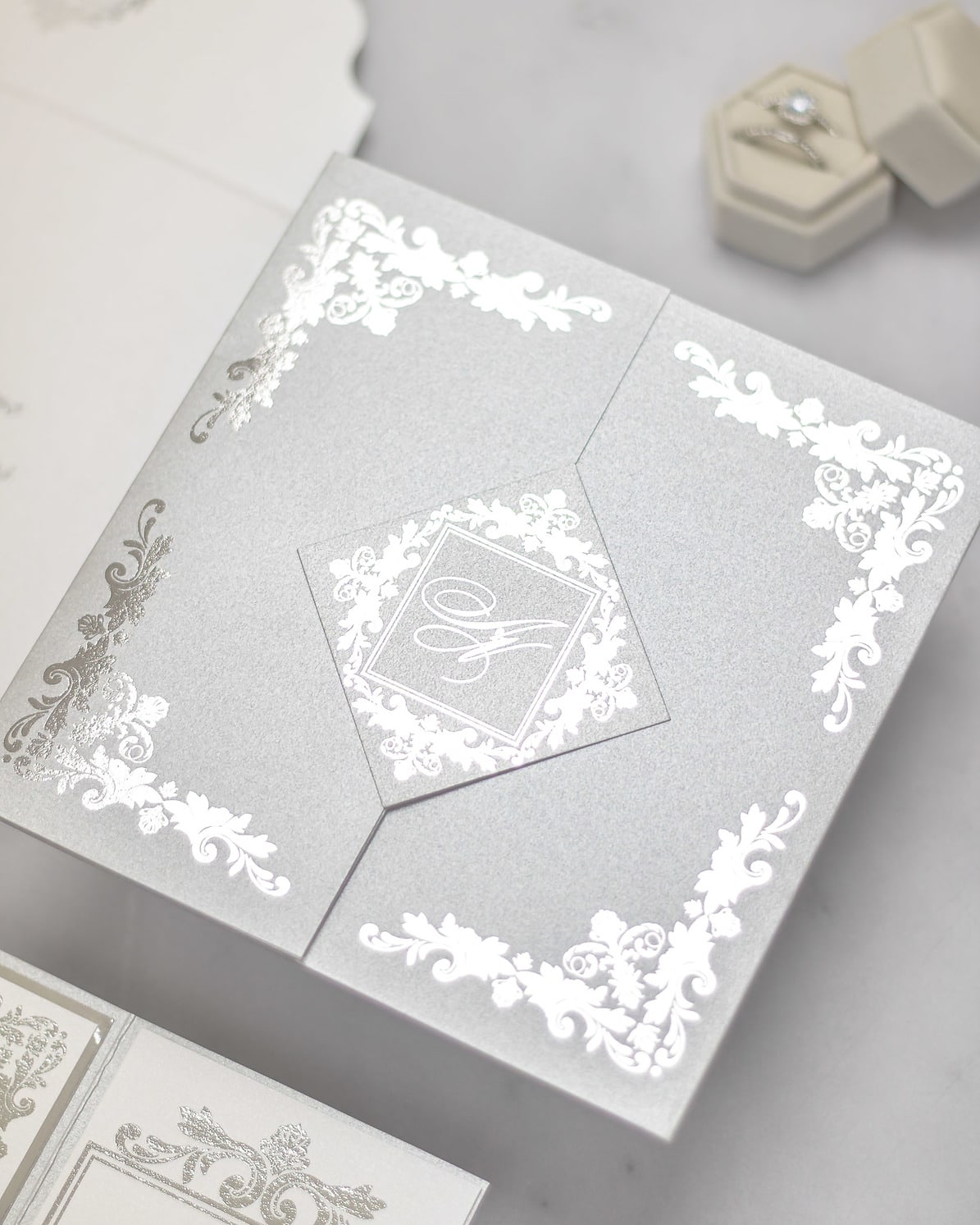 "Amber" - Faire-part de mariage luxueux, chic et élégant avec dorure argent – Wedding stationery - Création Luxe Carterie Studio