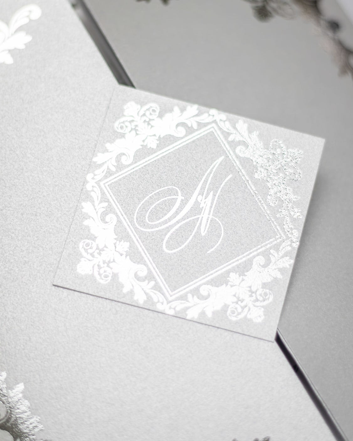 "Amber" - Faire-part de mariage luxueux, chic et élégant avec dorure argent – Wedding stationery - Création Luxe Carterie Studio