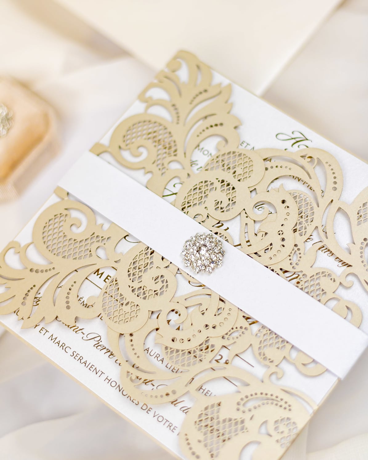 "Anastasia" - Faire-part de mariage laser cut élégant et romantique avec dorure or - Wedding stationery - Création Luxe Carterie Studio