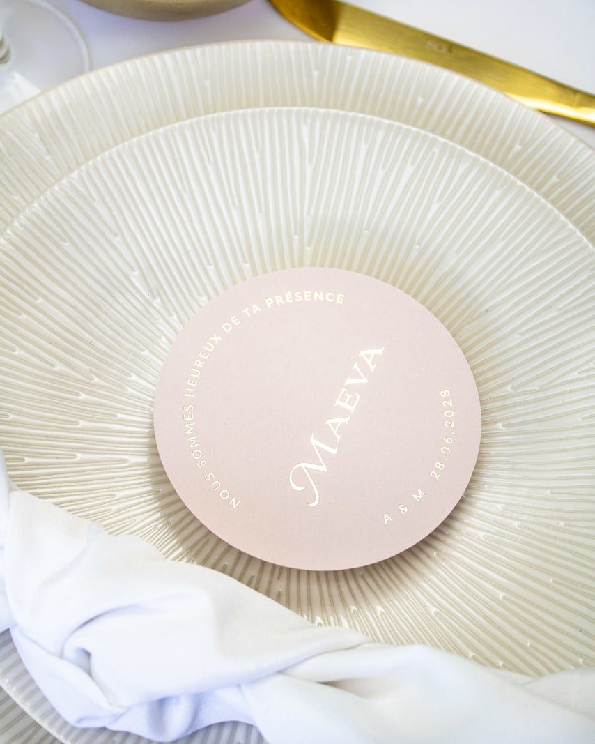 "Angie - Marque-place" – Marque-place chic, élégant et romantique avec dorure or pour réception de mariage – Papeterie de mariage - Wedding stationery - Création Luxe Carterie Studio