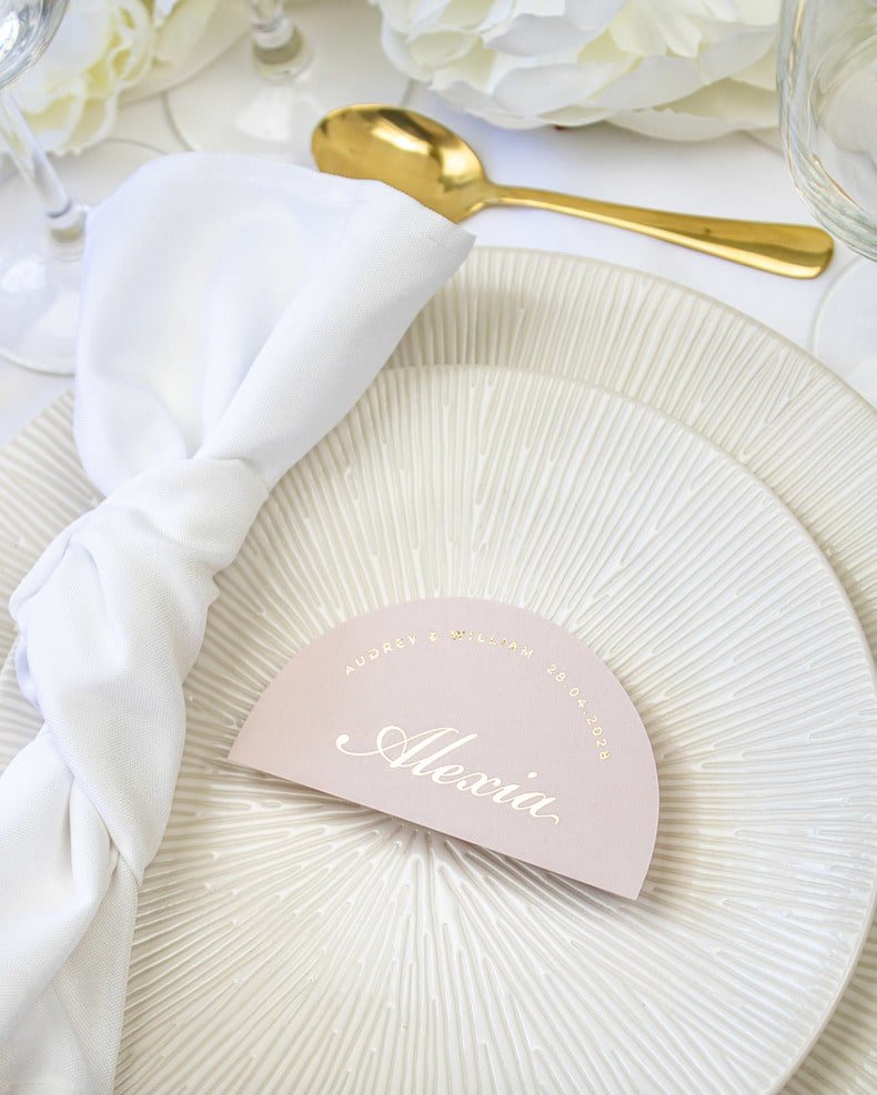 "Asia - Marque-place" – Marque-place chic, élégant et romantique avec dorure or pour réception de mariage – Papeterie de mariage - Wedding stationery - Création Luxe Carterie Studio