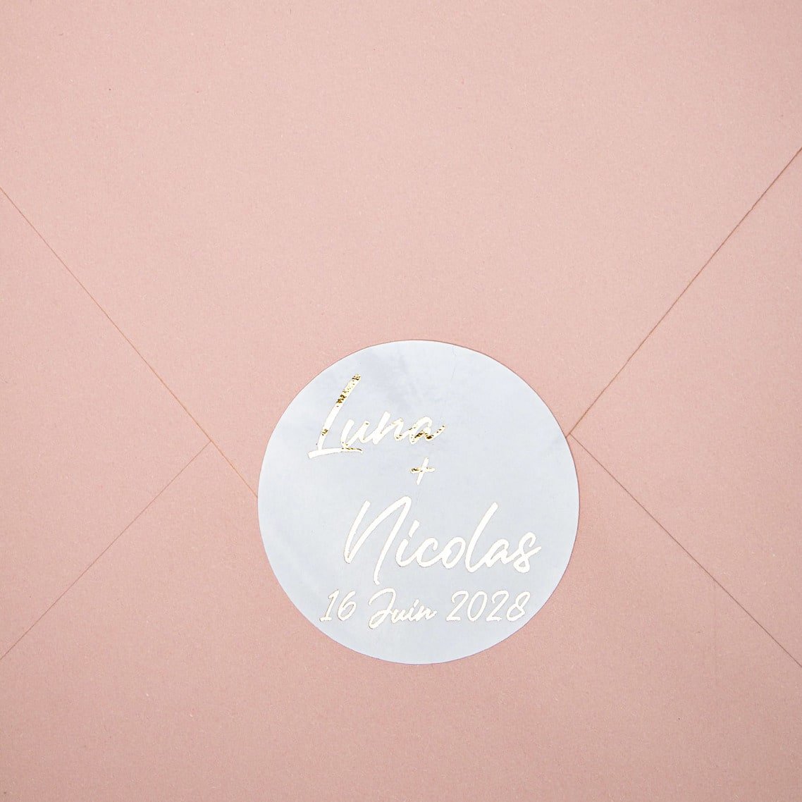"Aura - Sticker" - Faire-part de mariage chic, élégant et romantique avec dorure or - Wedding stationery - Création Luxe Carterie Studio