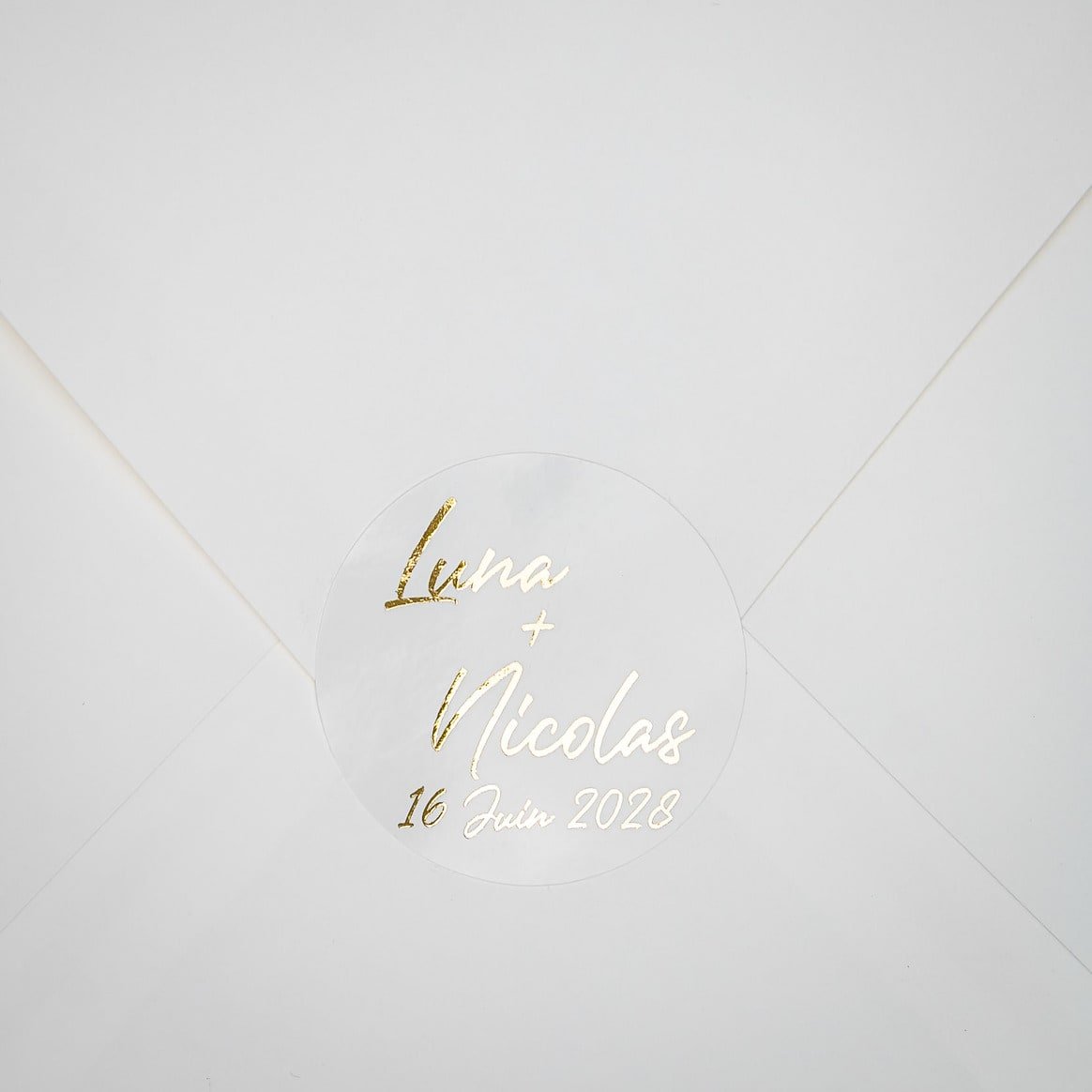 "Aura - Sticker" - Faire-part de mariage chic, élégant et romantique avec dorure or - Wedding stationery - Création Luxe Carterie Studio