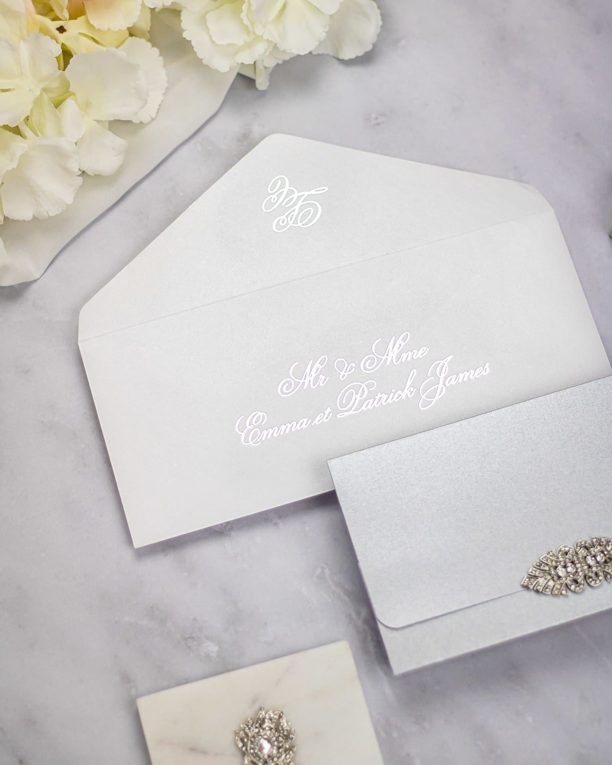 "Azalée" - Faire-part de mariage luxueux, chic et élégant avec dorure argent – Wedding stationery - Création Luxe Carterie Studio