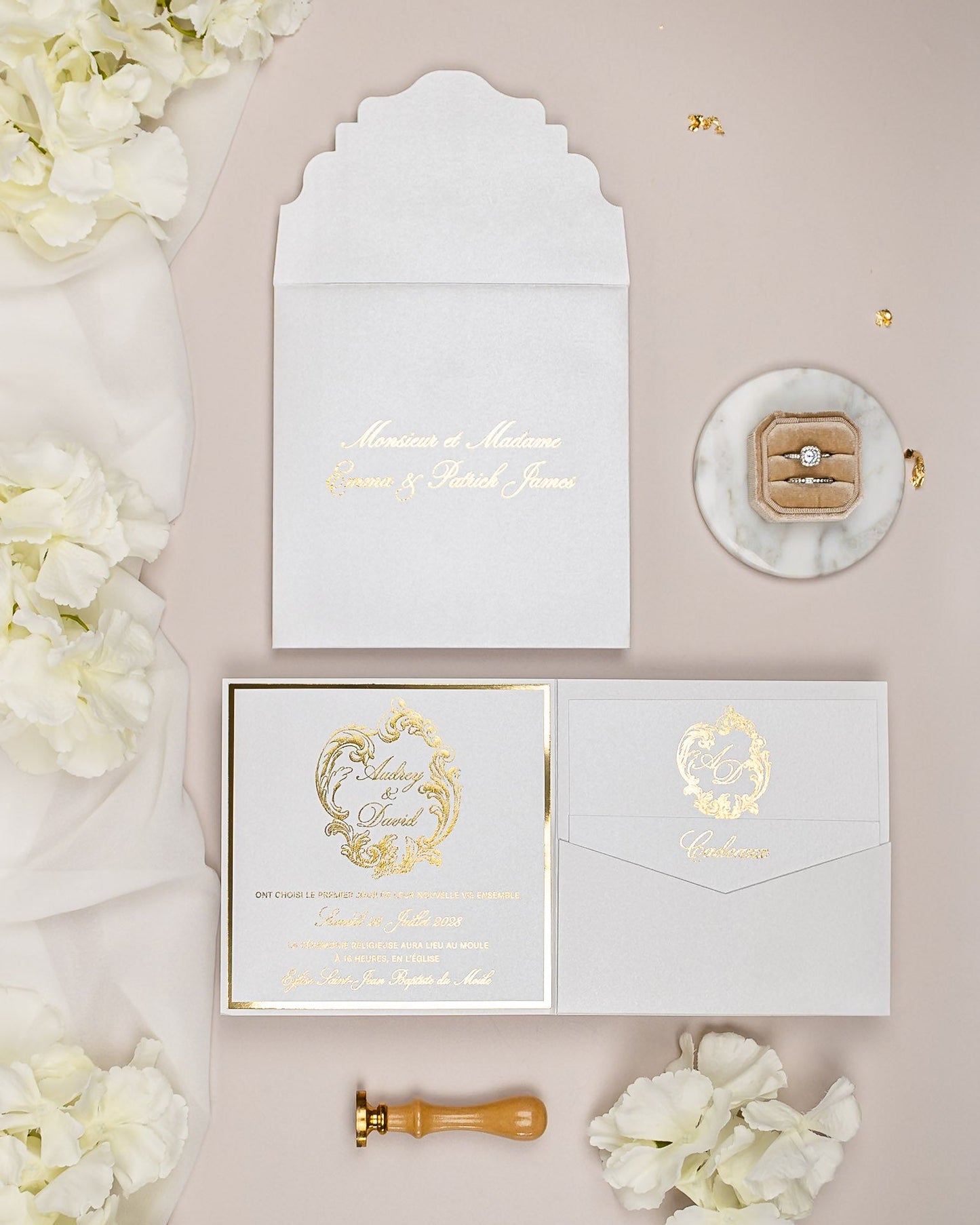 "Bleuet" - Faire-part de mariage chic, élégant et romantique avec dorure or - Wedding stationery - Création Luxe Carterie Studio
