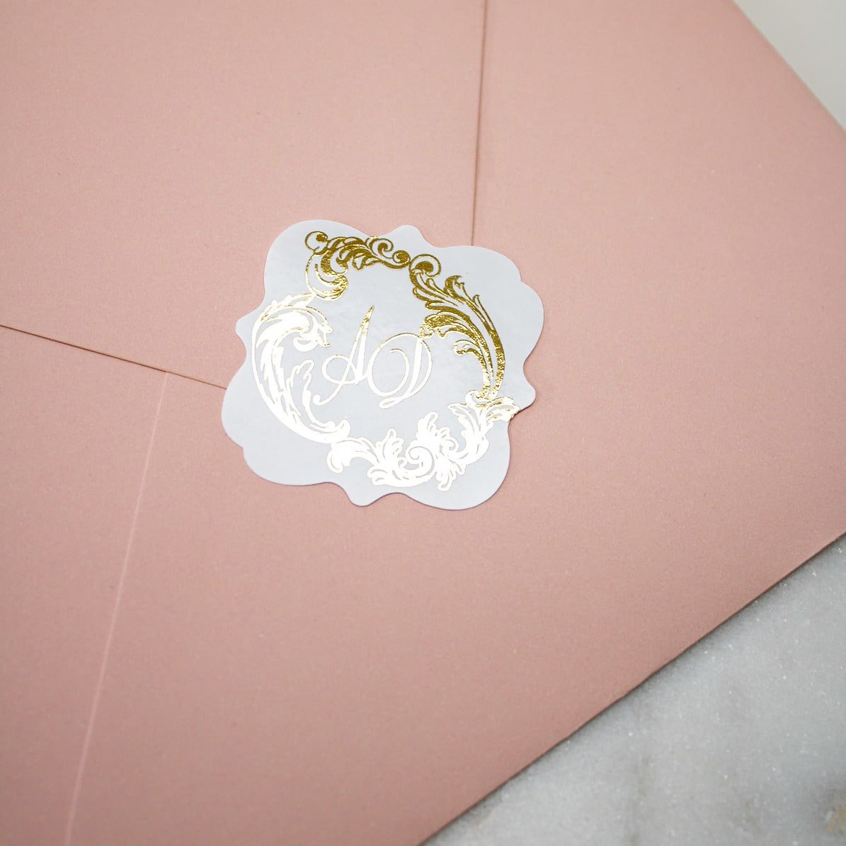 "Bleuet - Sticker" - Faire-part de mariage chic, élégant et romantique avec dorure or - Wedding stationery - Création Luxe Carterie Studio