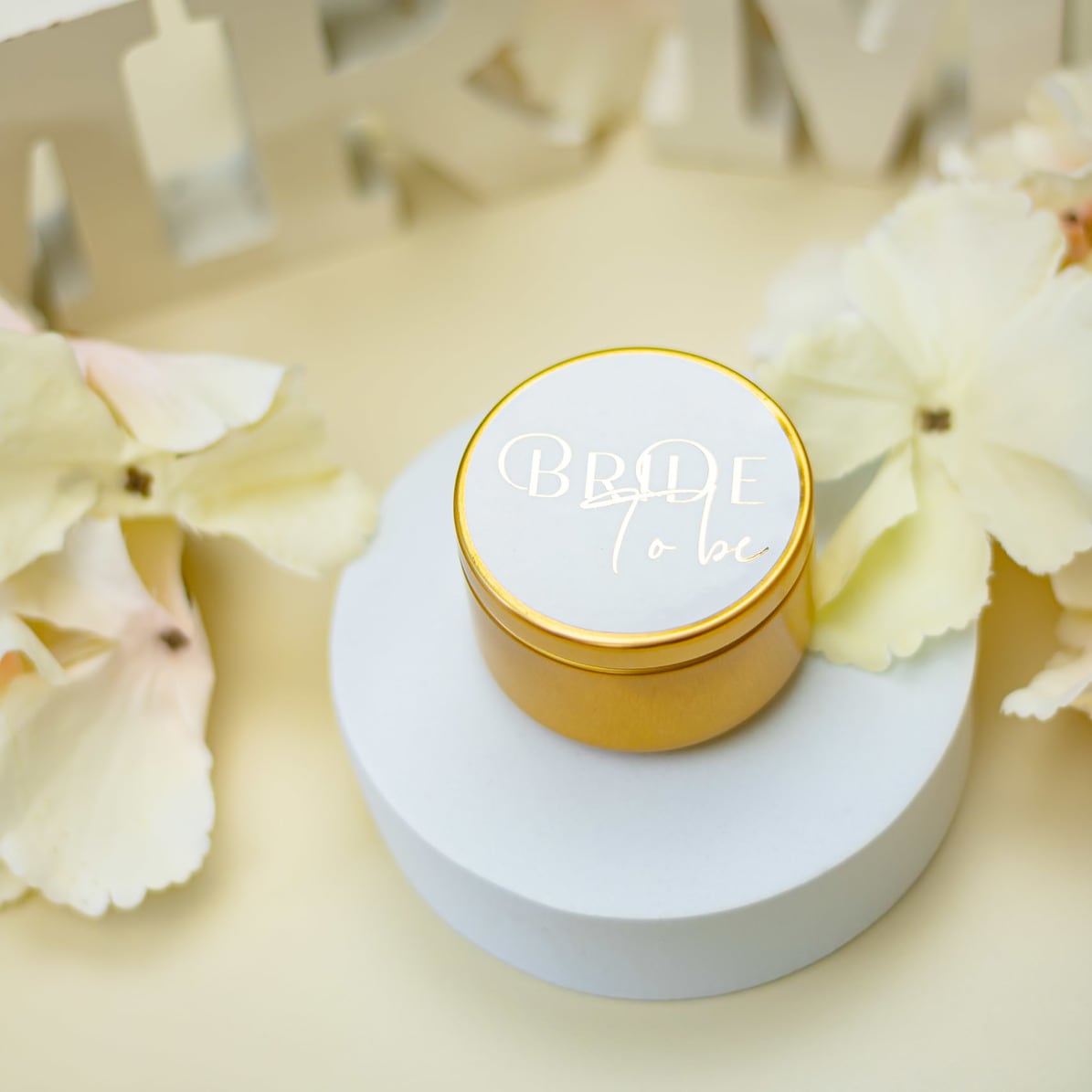 "Bride to be - Sticker" - Sticker EVJF sur mesure – Bride to be - Accessoire chic pour enterrement de vie de jeune fille – Papeterie de mariage moderne – Wedding stationery - Création Luxe Carterie Studio