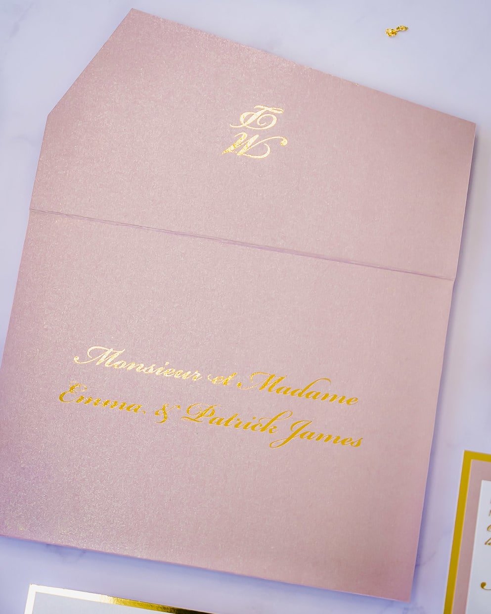 "Camélia" - Faire-part de mariage laser cut élégant et romantique avec dorure or - Wedding stationery - Création Luxe Carterie Studio