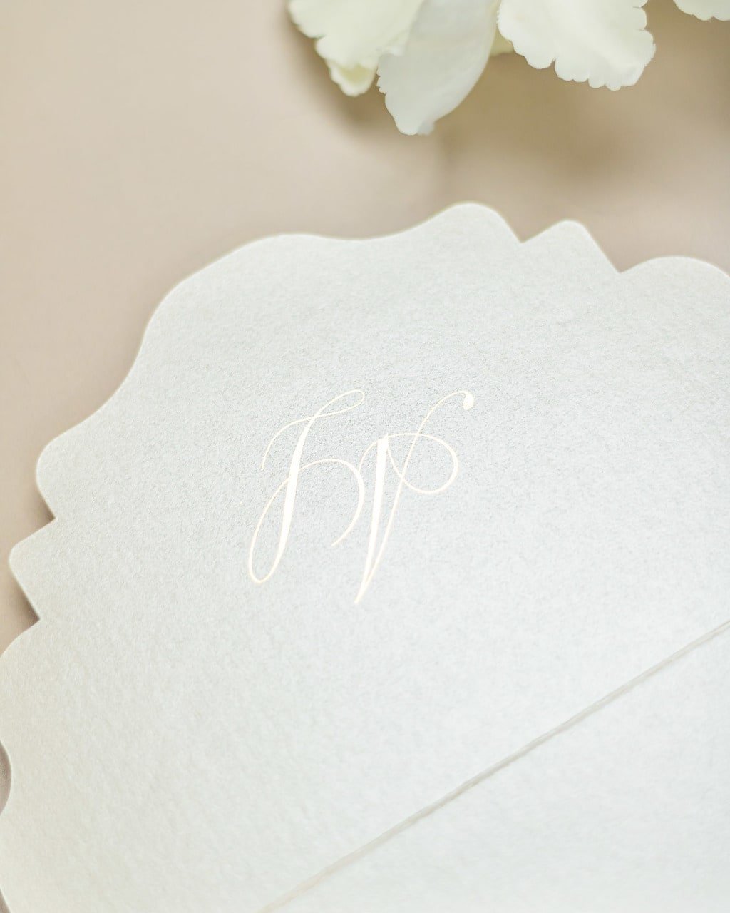 "Dona" - Faire-part de mariage chic, élégant et romantique avec dorure or - Wedding stationery - Création Luxe Carterie Studio