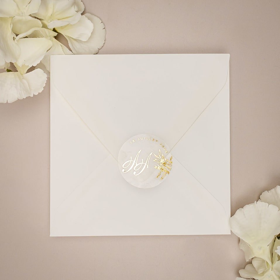 "Eva - Sticker" - Faire-part de mariage chic, élégant et romantique avec dorure or - Wedding stationery - Création Luxe Carterie Studio