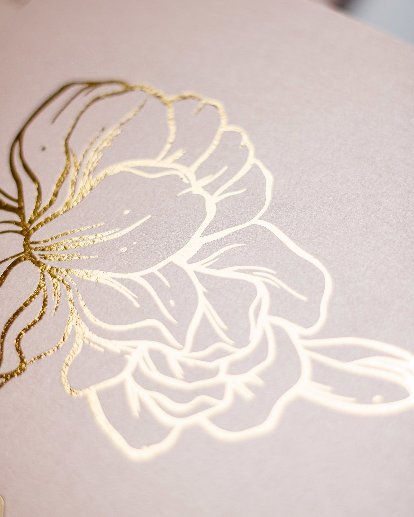 "Alamanda" - Faire-part de mariage chic, élégant et romantique avec dorure or - Wedding stationery - Création Luxe Carterie Studio