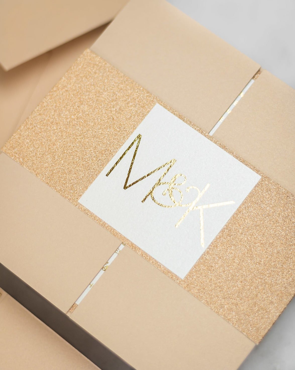 "Glitter" - Faire-part de mariage chic, élégant et romantique avec dorure or - Wedding stationery - Création Luxe Carterie Studio