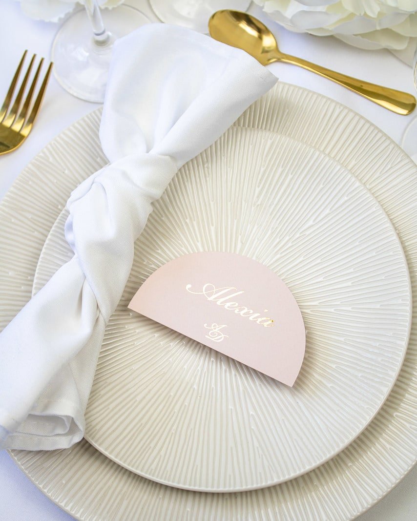 "Gloria - Marque-place" – Marque-place chic, élégant et romantique avec dorure or pour réception de mariage – Papeterie de mariage - Wedding stationery - Création Luxe Carterie Studio