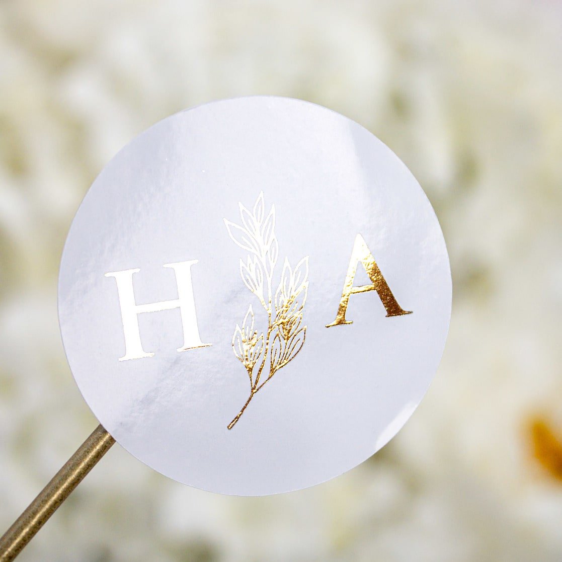 "Gréta - Sticker" - Faire-part de mariage chic, élégant et romantique avec dorure or - Wedding stationery - Création Luxe Carterie Studio