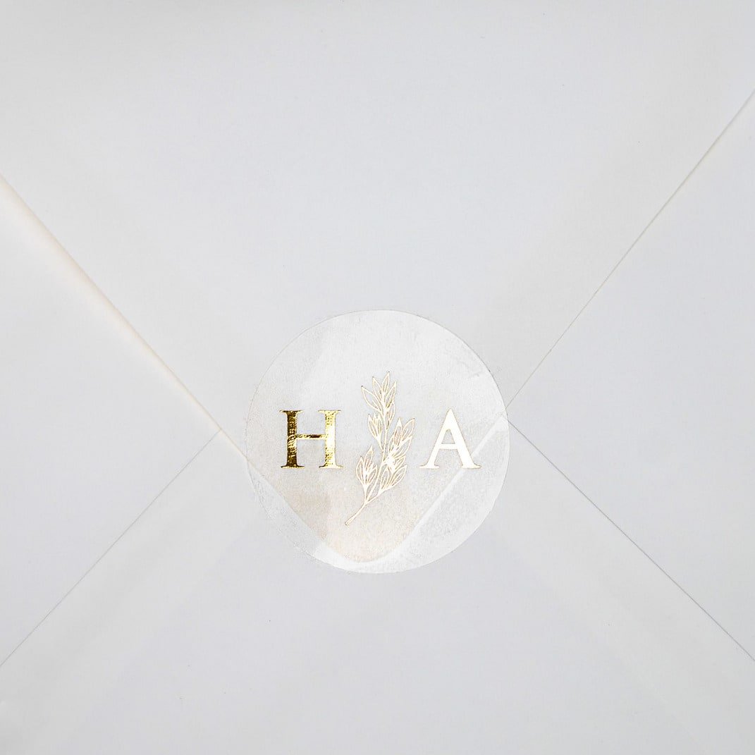"Gréta - Sticker" - Faire-part de mariage chic, élégant et romantique avec dorure or - Wedding stationery - Création Luxe Carterie Studio