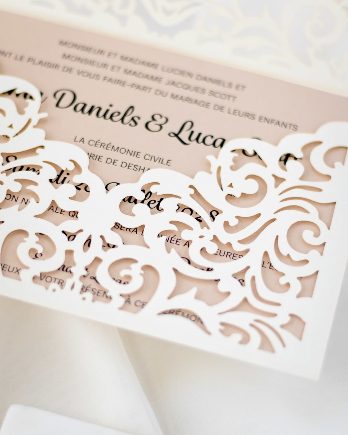 "Jade" - Faire-part de mariage laser cut élégant et romantique avec dorure or - Wedding stationery - Création Luxe Carterie Studio