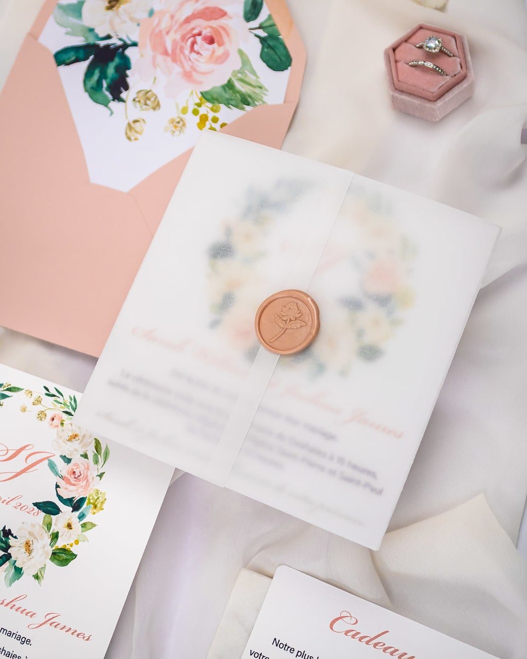 "Juliette" - Faire-part de mariage fleuris élégant et romantique avec dorure or et wax seal – Wedding stationery - Création Luxe Carterie Studio