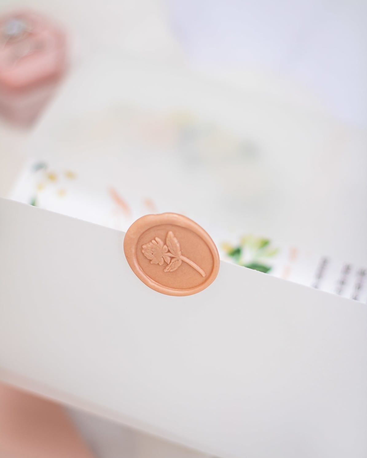 "Juliette" - Faire-part de mariage fleuris élégant et romantique avec dorure or et wax seal – Wedding stationery - Création Luxe Carterie Studio