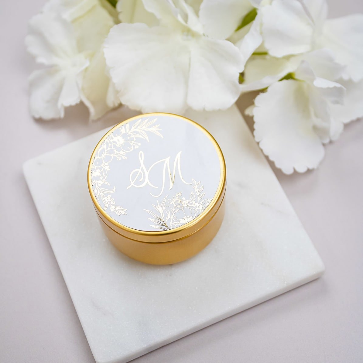 "Kénia - Sticker" - Faire-part de mariage chic, élégant et romantique avec dorure or - Wedding stationery - Création Luxe Carterie Studio