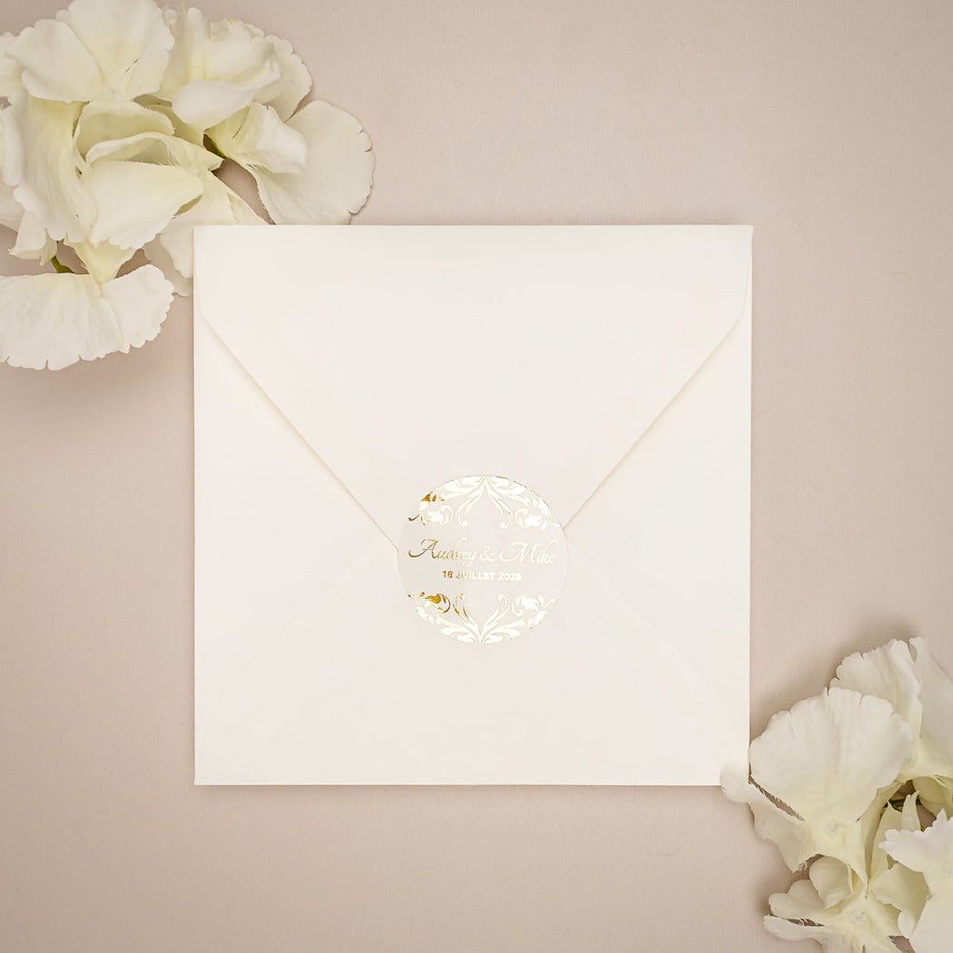 "Lauren - Sticker" - Faire-part de mariage chic, élégant et romantique avec dorure or - Wedding stationery - Création Luxe Carterie Studio