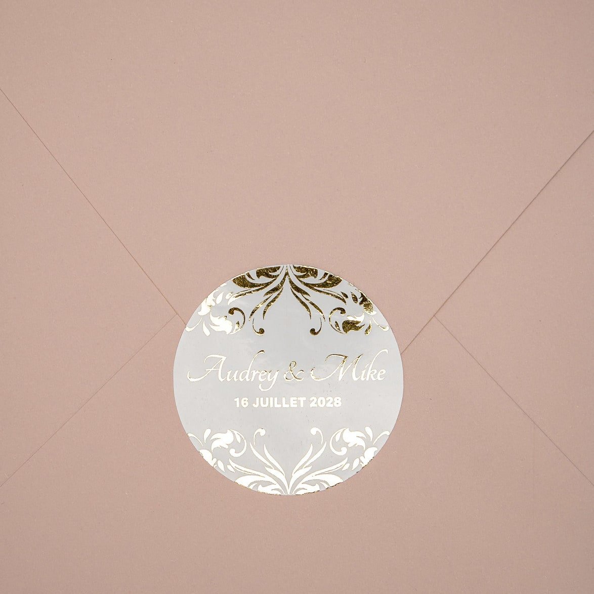 "Lauren - Sticker" - Faire-part de mariage chic, élégant et romantique avec dorure or - Wedding stationery - Création Luxe Carterie Studio