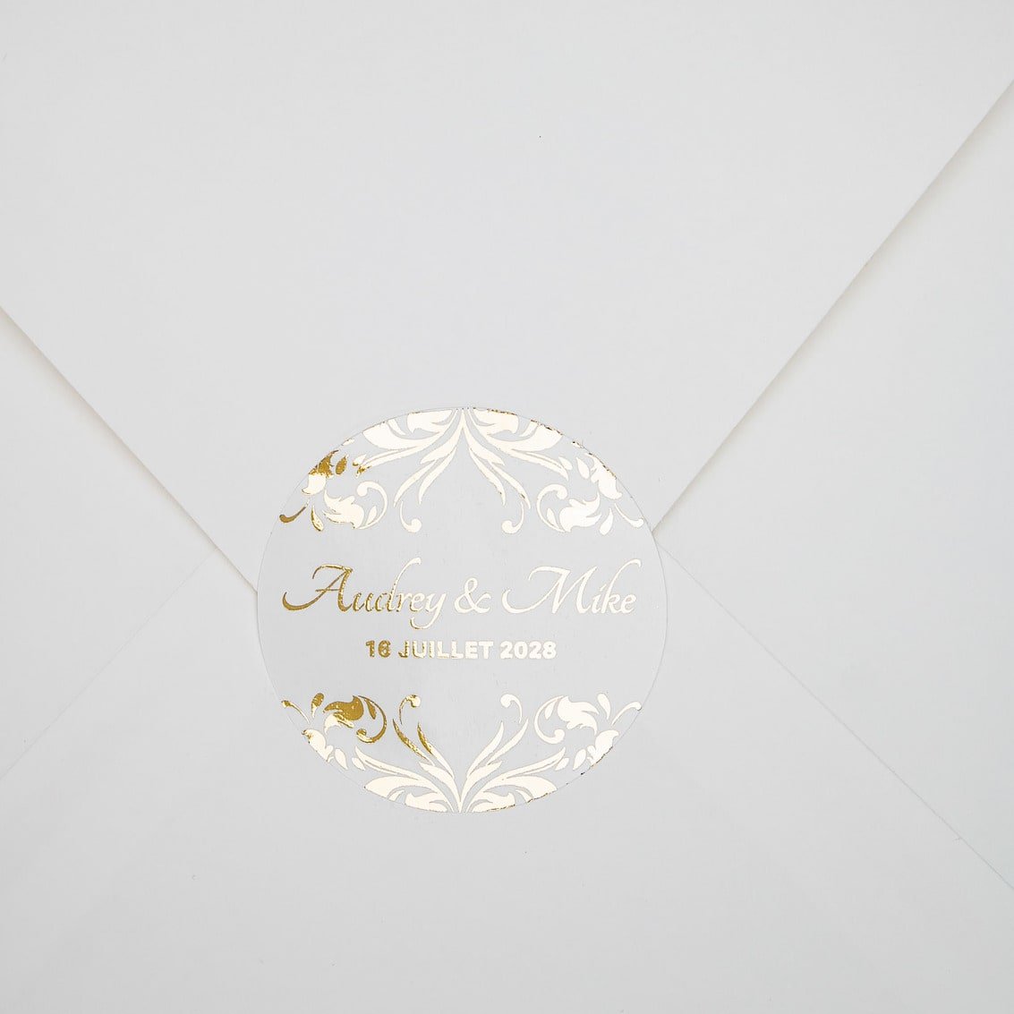 "Lauren - Sticker" - Faire-part de mariage chic, élégant et romantique avec dorure or - Wedding stationery - Création Luxe Carterie Studio