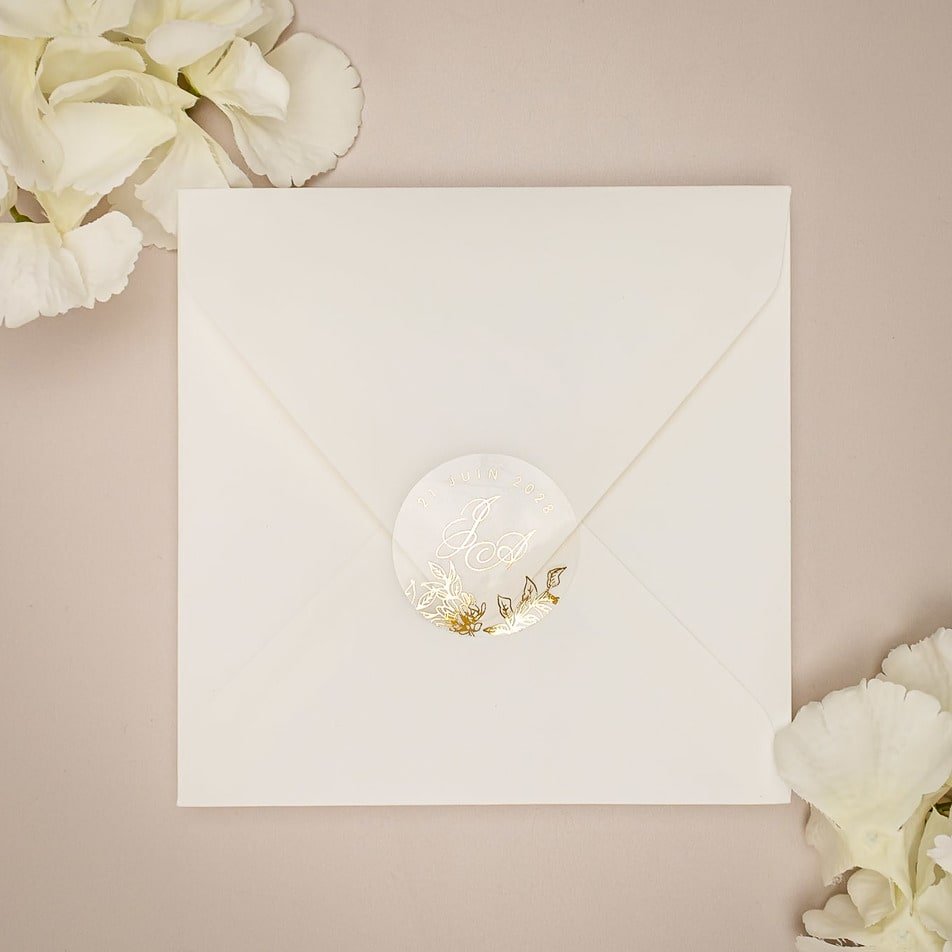 "Lia - Sticker" - Faire-part de mariage chic, élégant et romantique avec dorure or - Wedding stationery - Création Luxe Carterie Studio