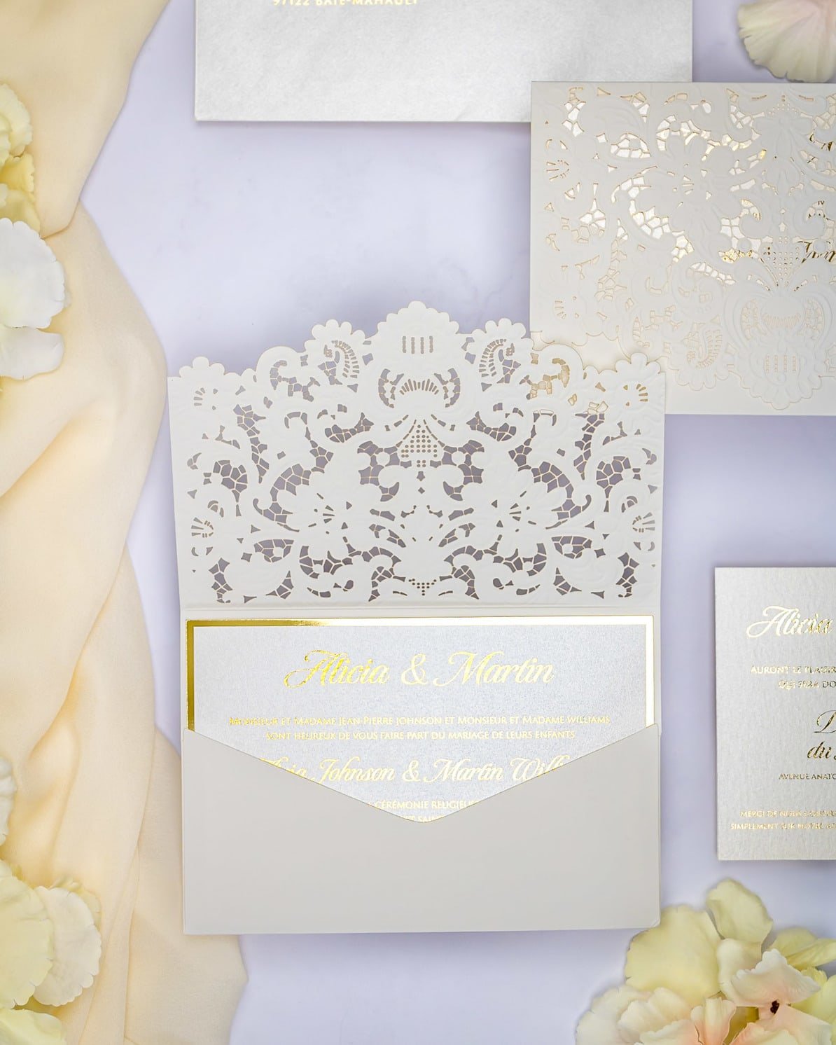 "Lilly" - Faire-part de mariage laser cut élégant et romantique avec dorure or - Wedding stationery - Création Luxe Carterie Studio