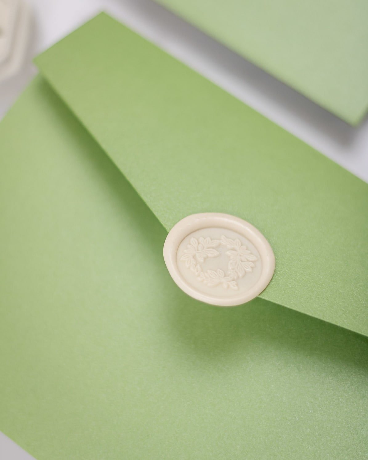 "Maud" - Faire-part de mariage fleuris élégant et romantique avec dorure or et wax seal – Wedding stationery - Création Luxe Carterie Studio