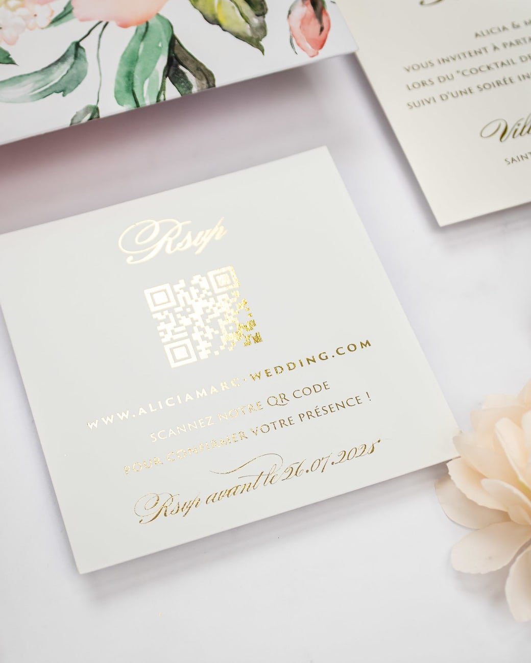 "Mélia" - Faire-part de mariage fleuris élégant et romantique avec dorure or - Wedding stationery - Création Luxe Carterie Studio