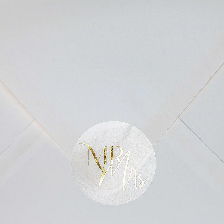 "MR & MRS - Sticker" – Sticker de mariage Mr & Mrs chic et élégant avec dorure or pour cadeaux d’invités – Papeterie de mariage - Wedding stationery - Création Luxe Carterie Studio