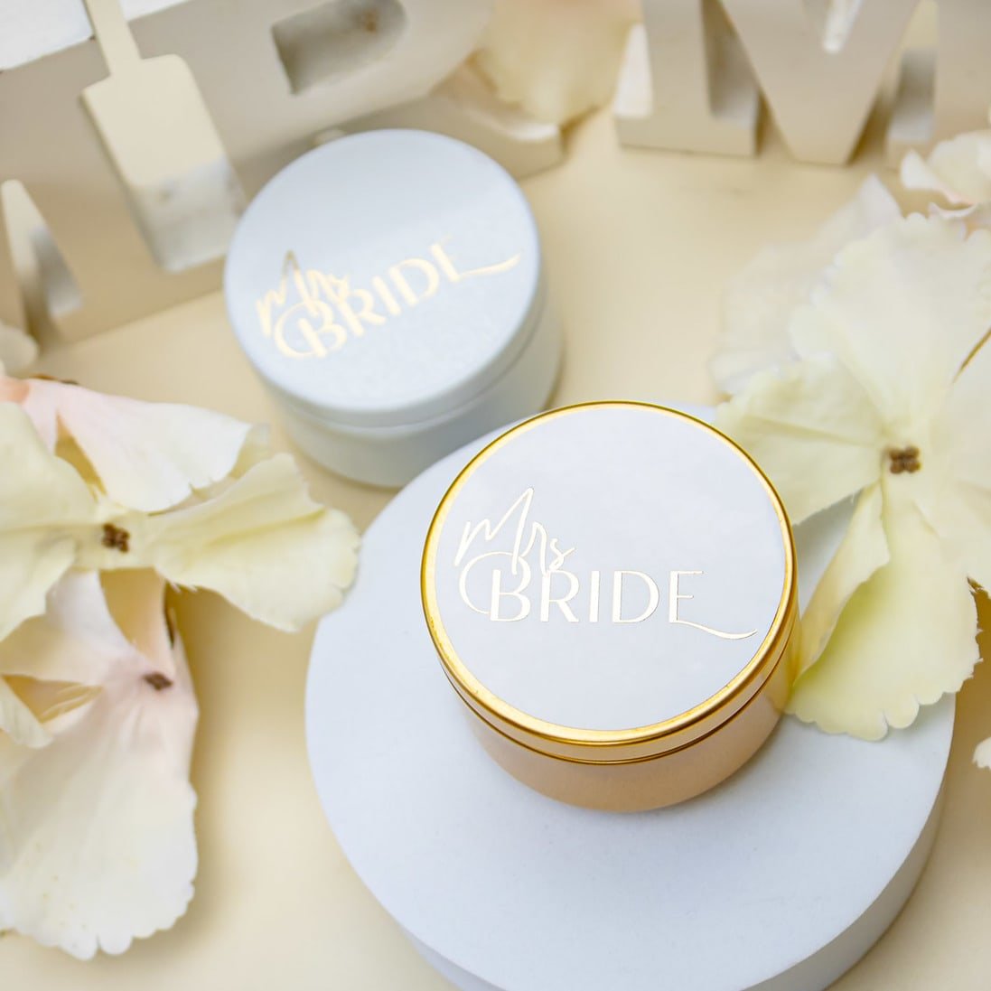 "Mrs Bride - Sticker" - Sticker EVJF sur mesure – Mrs Bride - Accessoire chic pour enterrement de vie de jeune fille – Papeterie de mariage moderne – Wedding stationery - Création Luxe Carterie Studio