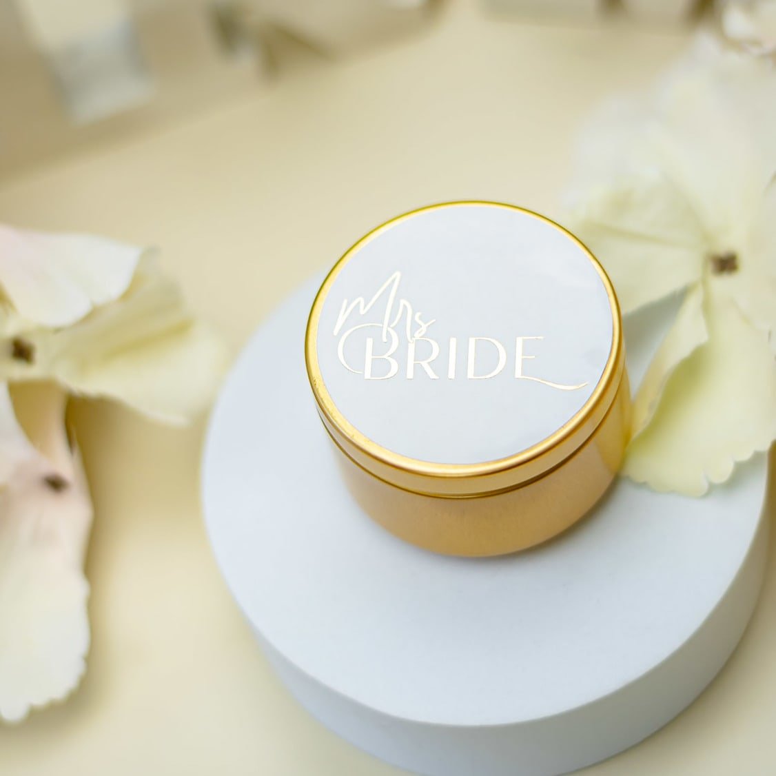 "Mrs Bride - Sticker" - Sticker EVJF sur mesure – Mrs Bride - Accessoire chic pour enterrement de vie de jeune fille – Papeterie de mariage moderne – Wedding stationery - Création Luxe Carterie Studio