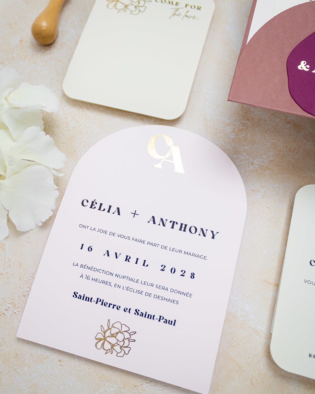 "Nacre" - Faire-part de mariage moderne, chic et élégant avec dorure or – Wedding stationery - Création Luxe Carterie Studio