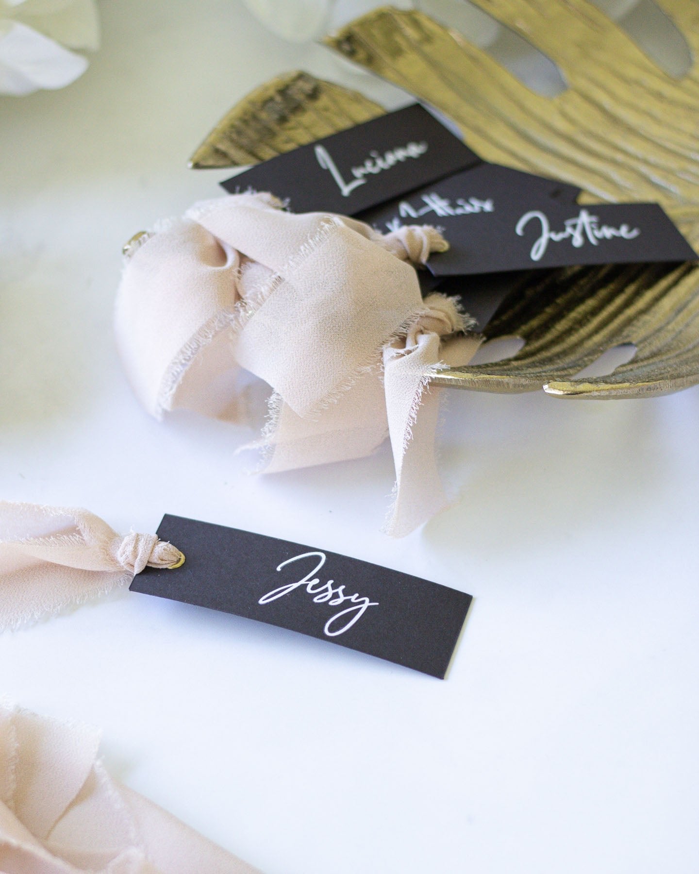 Rina - Marque - place - Marque - place - Luxe Carterie Studio