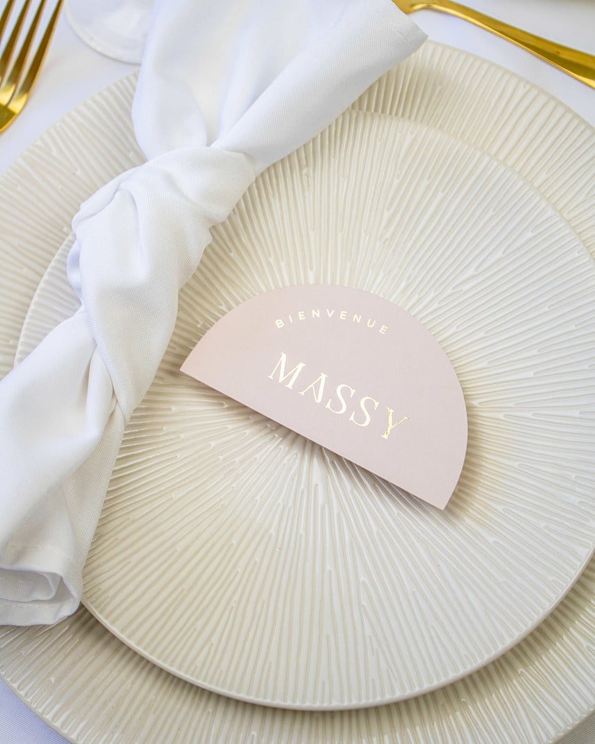 "Sya - Marque-place" – Marque-place chic, élégant et romantique avec dorure or pour réception de mariage – Papeterie de mariage - Wedding stationery - Création Luxe Carterie Studio