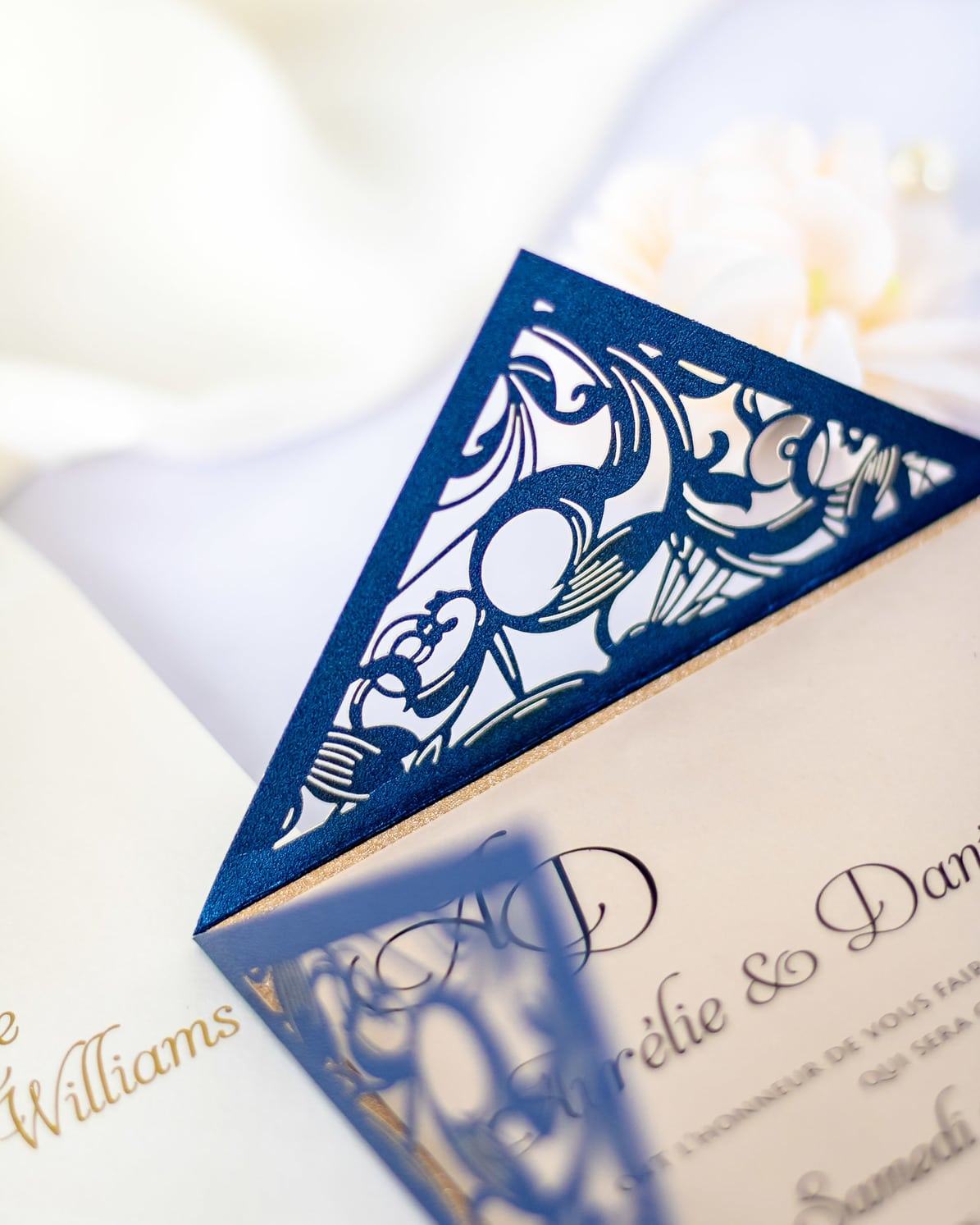 "Vanilla" - Faire-part de mariage laser cut élégant et romantique avec dorure or - Wedding stationery - Création Luxe Carterie Studio