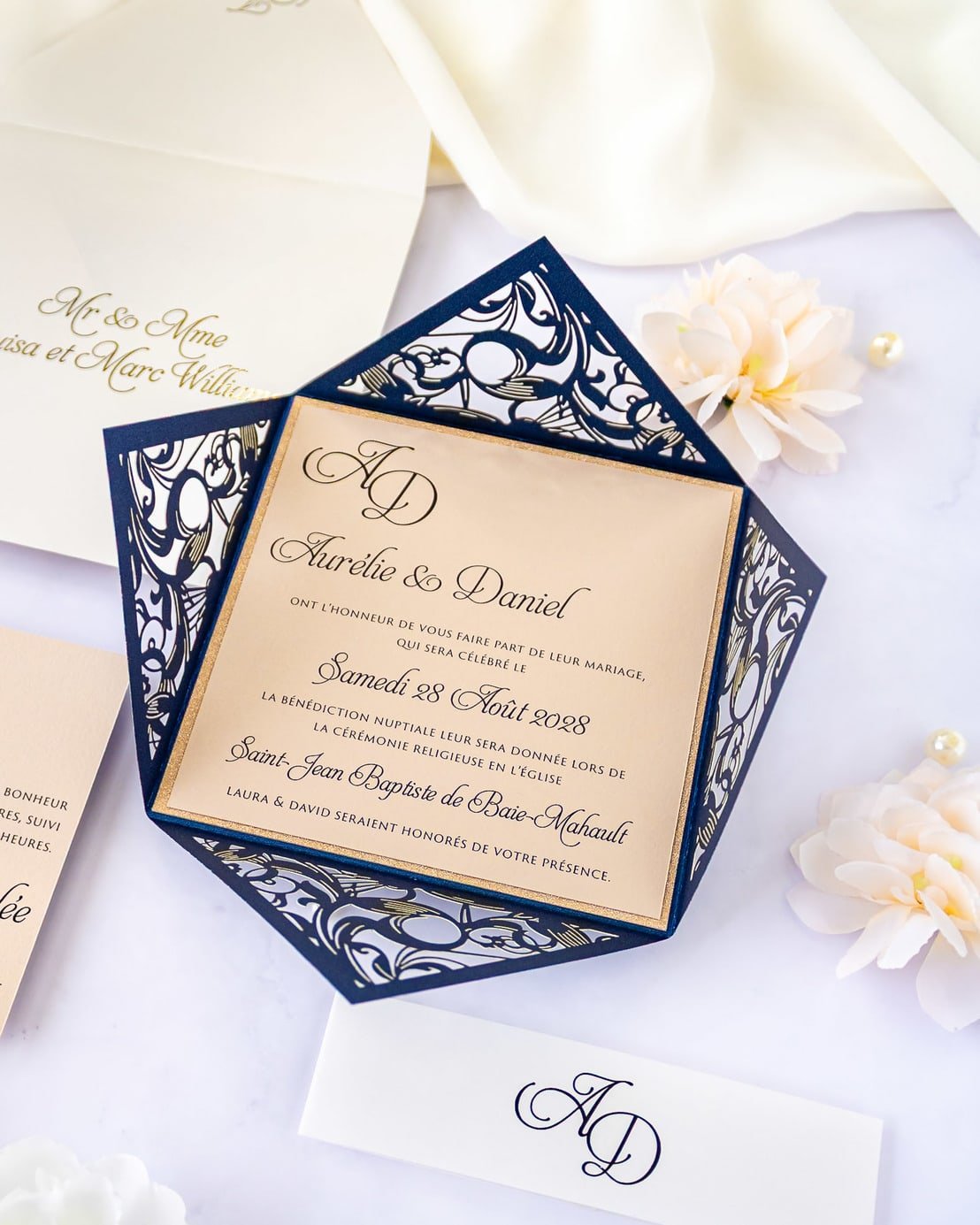 "Vanilla" - Faire-part de mariage laser cut élégant et romantique avec dorure or - Wedding stationery - Création Luxe Carterie Studio