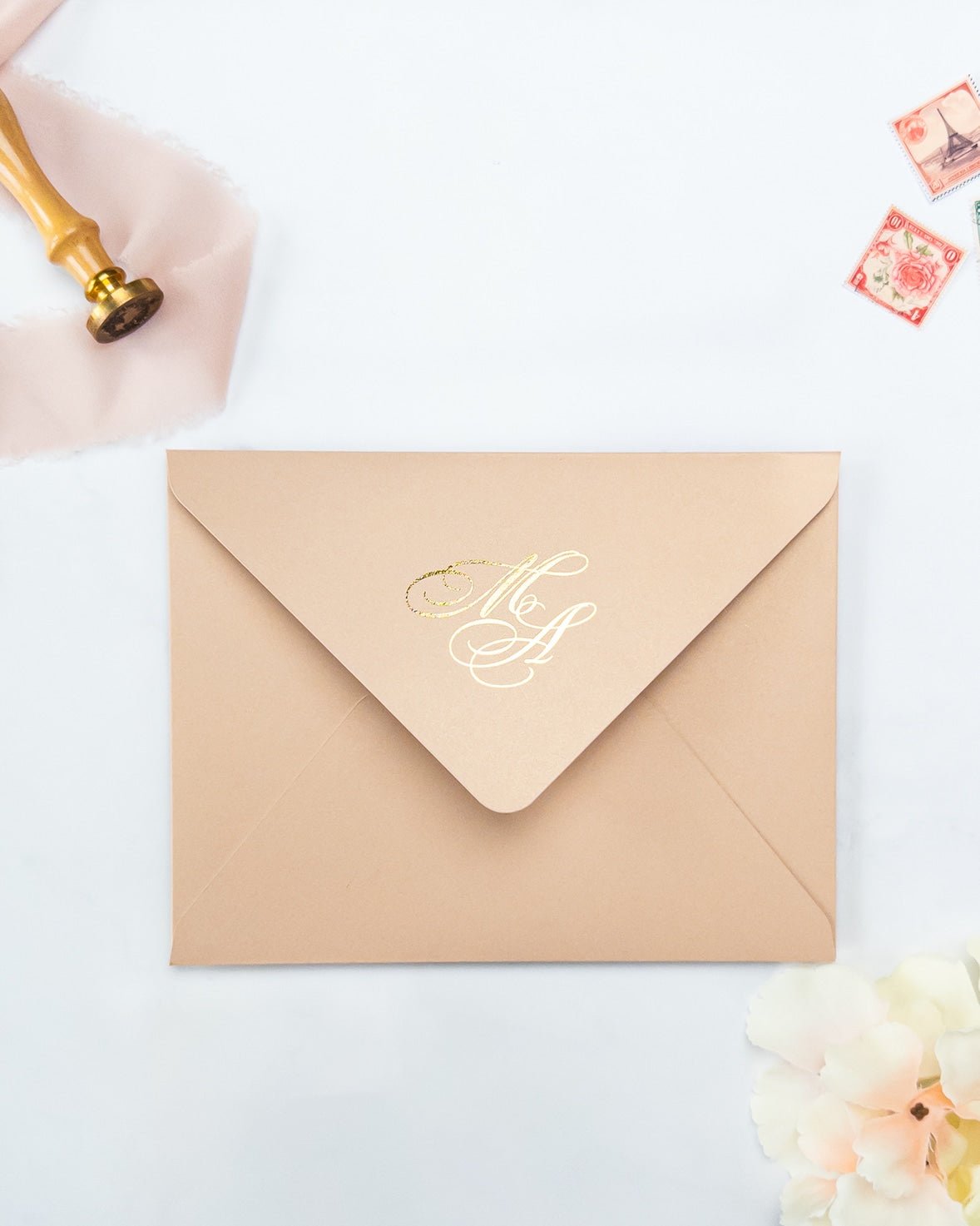 ACANTHA - Enveloppe épaisse Initiales - Enveloppe - 12 cm x 16.5 cm - Luxe Carterie Studio
