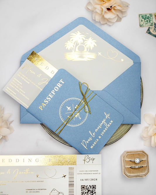 "Baya - Passeport" - Faire-part de mariage passeport, wedding destination, chic, original et romantique avec dorure or - Création Luxe Carterie Studio