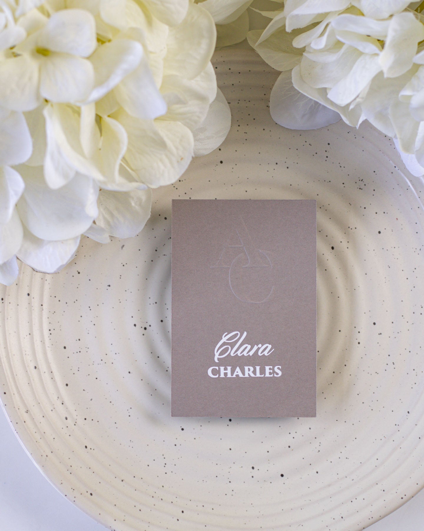 Clara - Marque - place - Marque - place - Luxe Carterie Studio