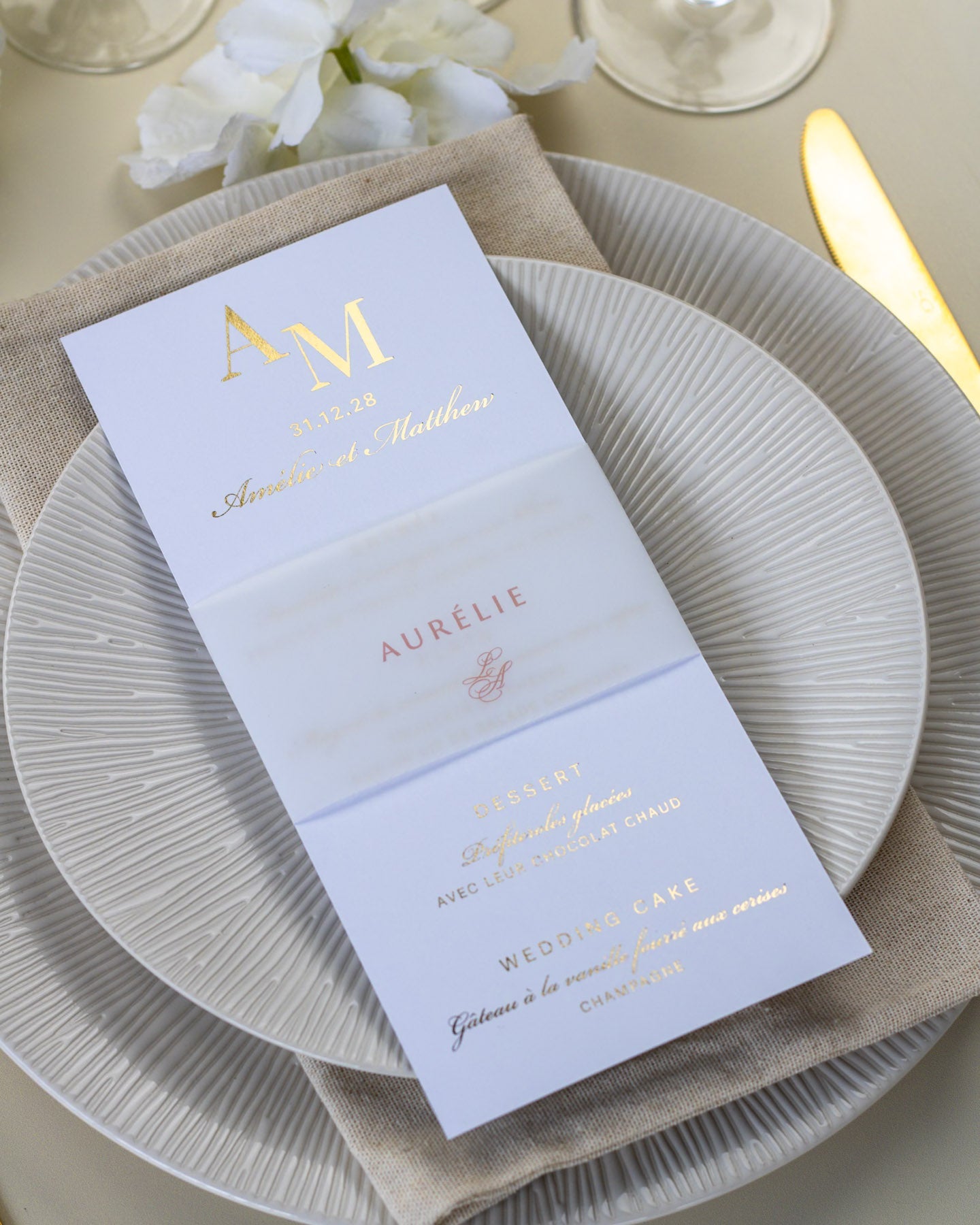 Cloé - menu & marque - place - Menu - Luxe Carterie Studio