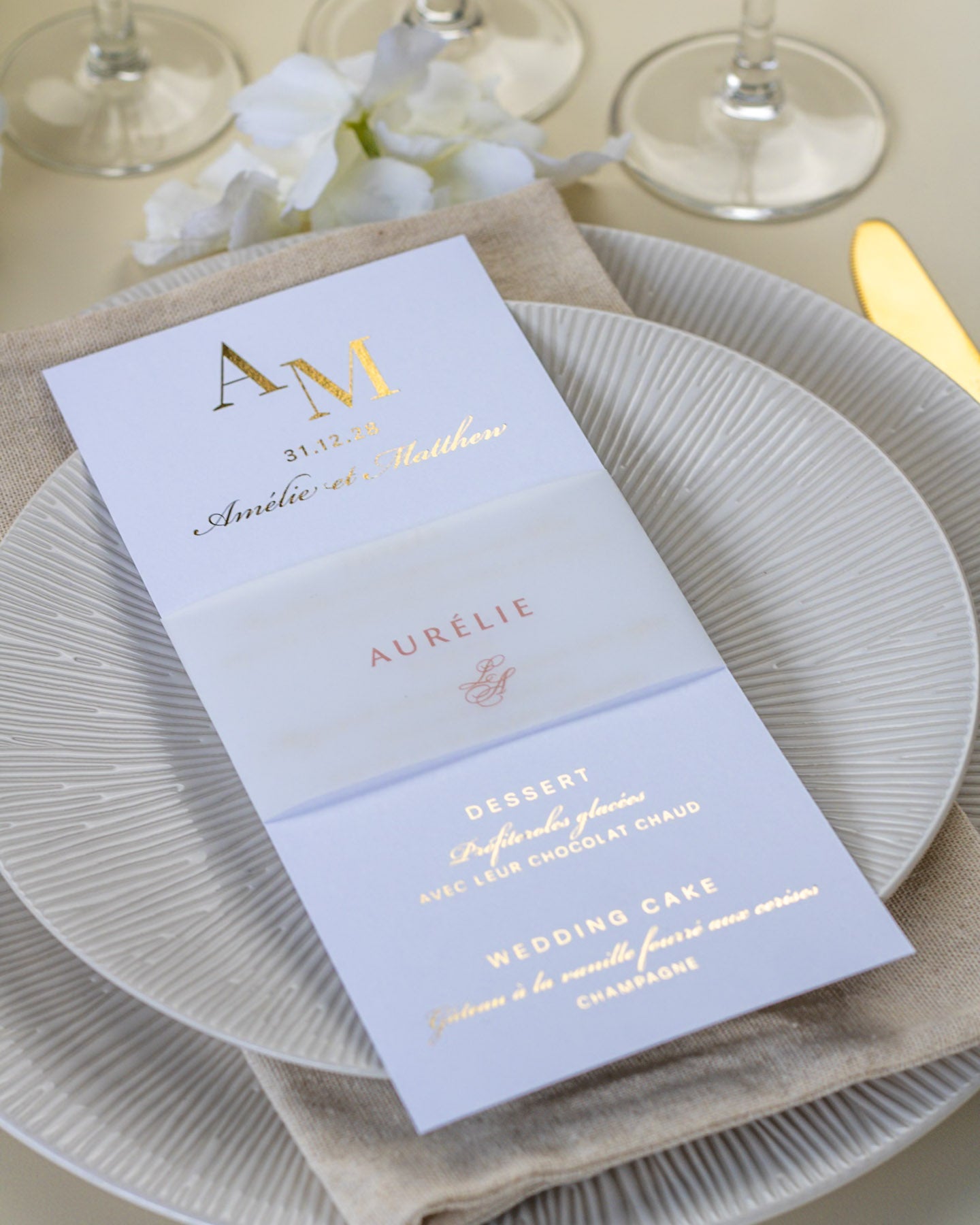 Cloé - menu & marque - place - Menu - Luxe Carterie Studio