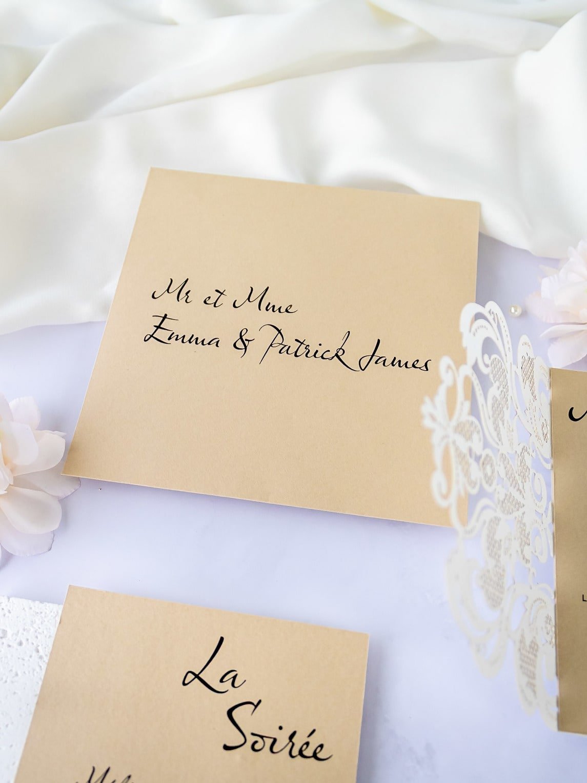 "Délicate" - Faire-part de mariage laser cut élégant et romantique avec dorure or - Wedding stationery - Création Luxe Carterie Studio