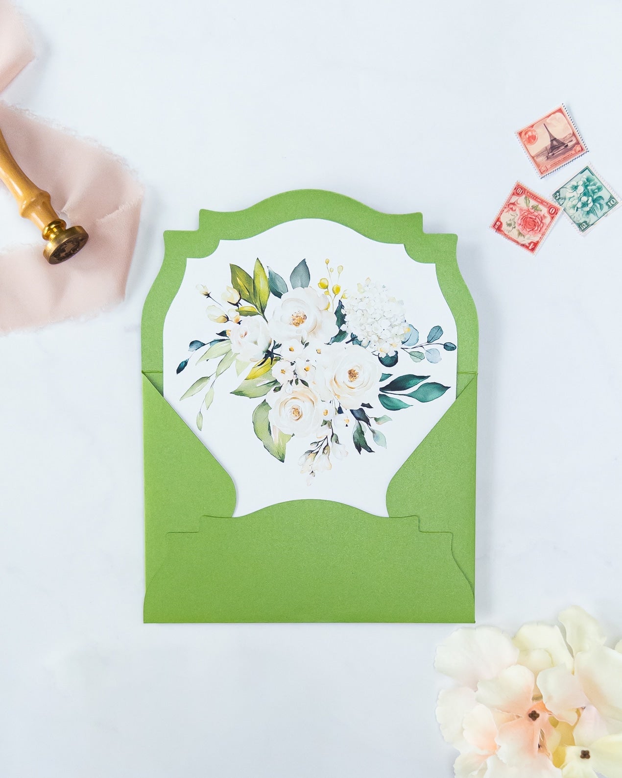 FLEURINE - Enveloppe épaisse avec doublure fleurie - Enveloppe - 12 cm x 16.5 cm - Luxe Carterie Studio