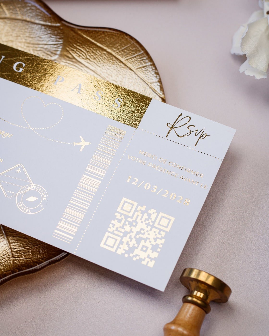 Hila - Passeport - Echantillon - Faire - part - Luxe Carterie Studio