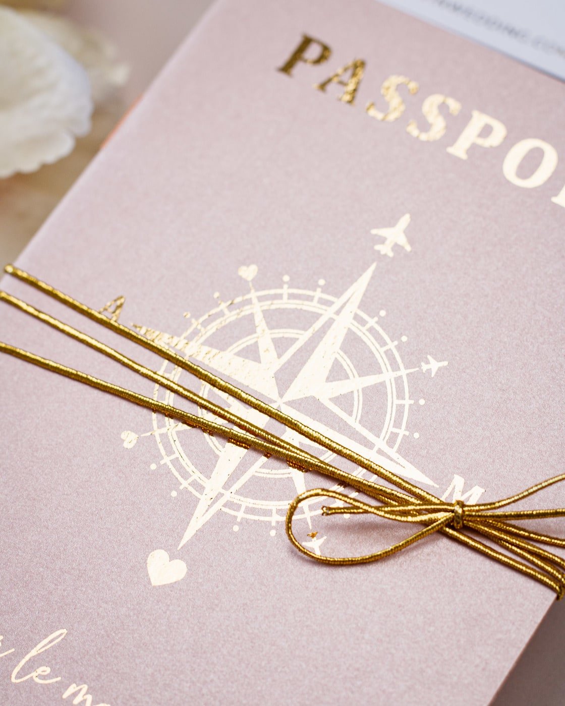 Hila - Passeport - Echantillon - Faire - part - Luxe Carterie Studio
