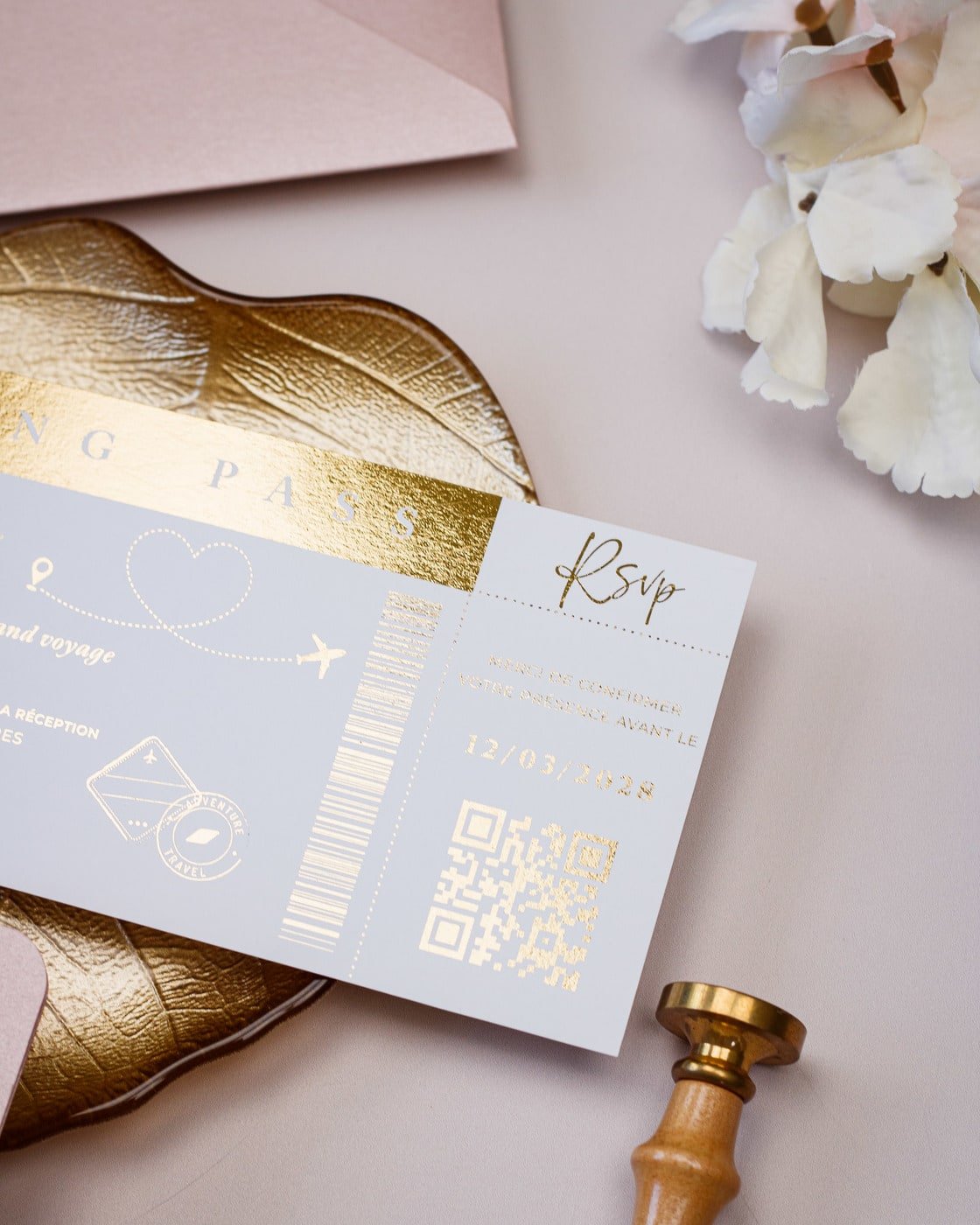 Hila - Passeport - Echantillon - Faire - part - Luxe Carterie Studio